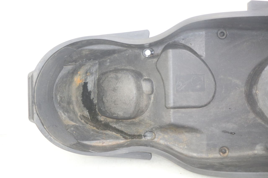 photo de COFFRE SELLE YAMAHA XMAX X-MAX 125 (2006 - 2009) - Points de fixation