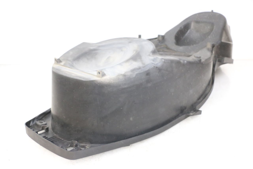 photo de COFFRE SELLE YAMAHA XMAX X-MAX 125 (2006 - 2009) - Gros plan technique