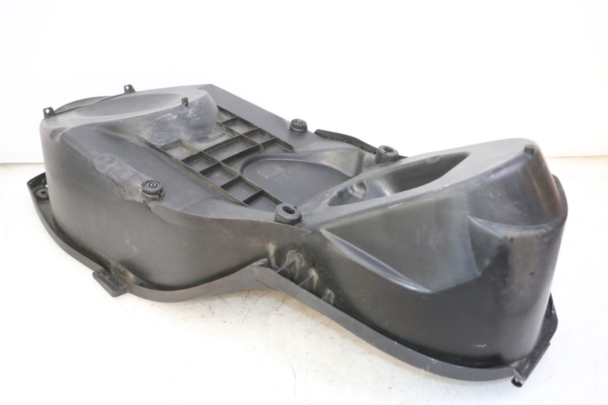 photo de COFFRE SELLE YAMAHA X-MAX XMAX 250 (2006 - 2009) - Détail de la pièce