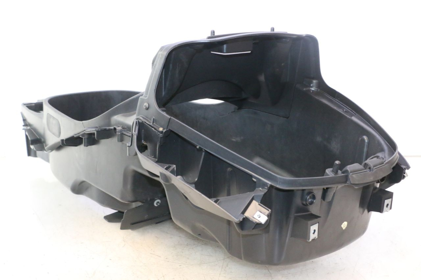 photo de COFFRE SELLE PIAGGIO X8 STREET 125 (2006 - 2007) - État de surface
