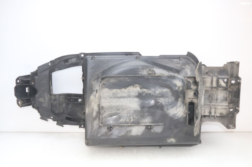 photo de COFFRE SELLE PIAGGIO X9 EVOLUTION 250 (2003 - 2007) - Détail de la pièce