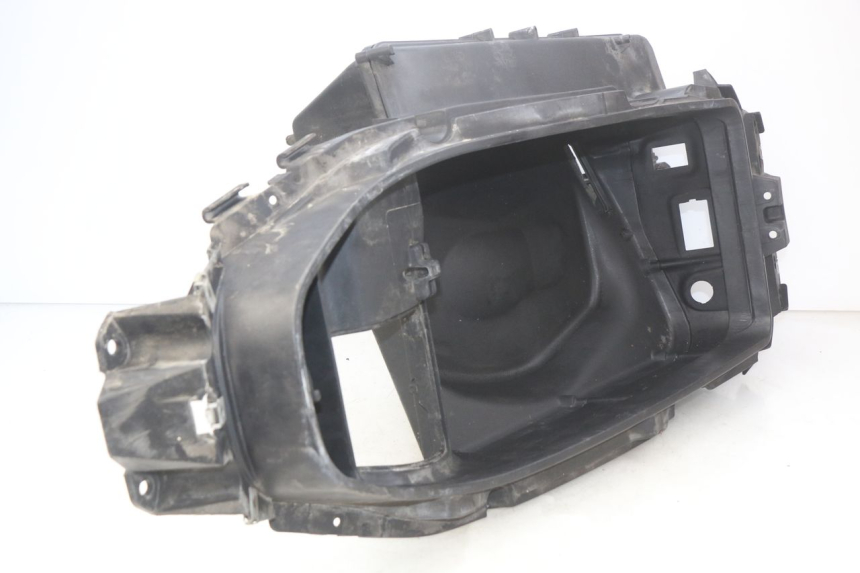 photo de COFFRE SELLE PIAGGIO X9 EVOLUTION 250 (2003 - 2007) - Points de fixation