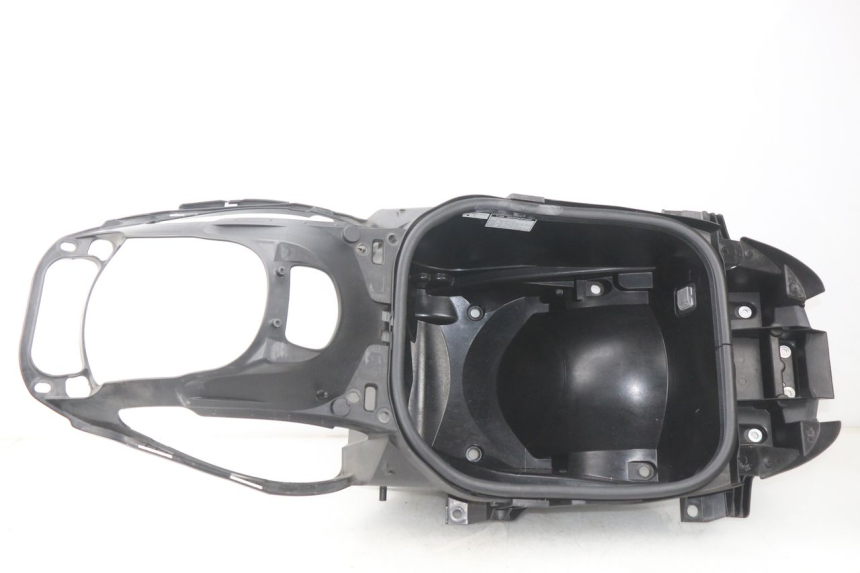 photo de COFFRE SELLE YAMAHA XP T-MAX TMAX 500 (2008 - 2012) - Marquages et références
