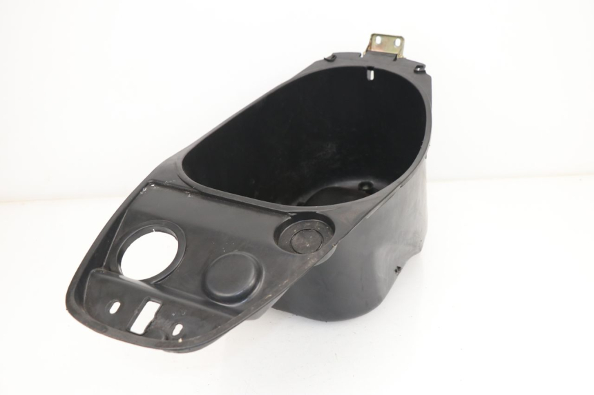 photo de COFFRE SELLE YIYING YY T POWER MAX 125 (2006 - 2016) - Autre angle de vue