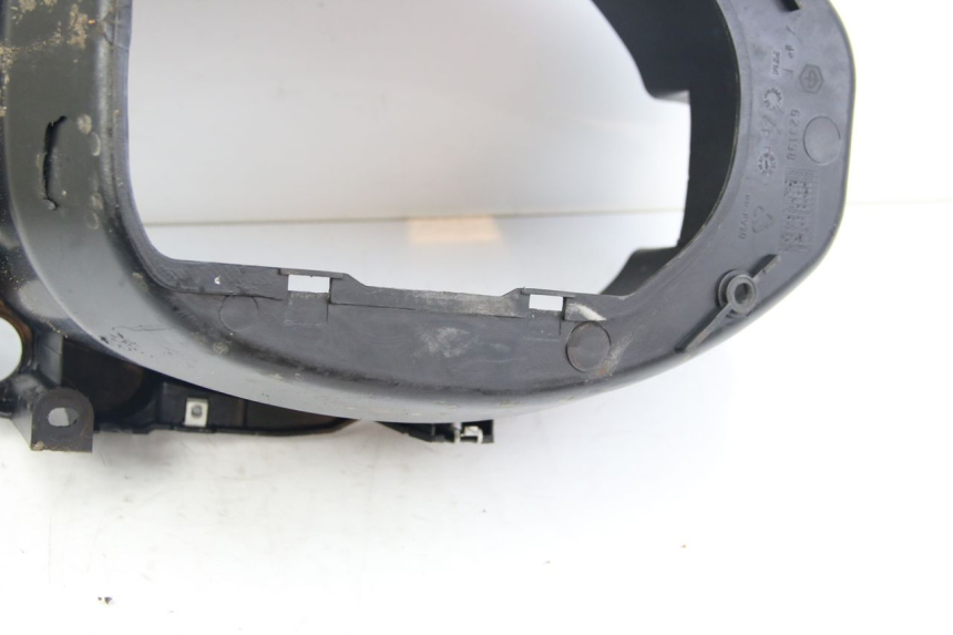 photo de COFFRE SELLE PIAGGIO ZIP 2T 50 (2009 - 2019) - Vue rapprochée