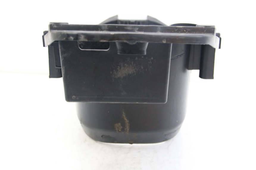 photo de COFFRE SELLE PIAGGIO ZIP 2T 50 (2009 - 2019) - État de surface