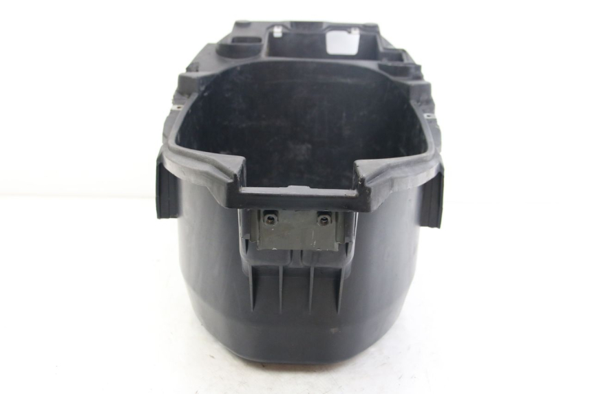photo de COFFRE SELLE PIAGGIO ZIP 2T 50 (2009 - 2019) - Marquages et références