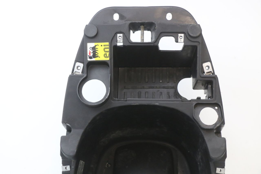 photo de COFFRE SELLE PIAGGIO ZIP 2T 50 (2009 - 2019) - Autre angle de vue