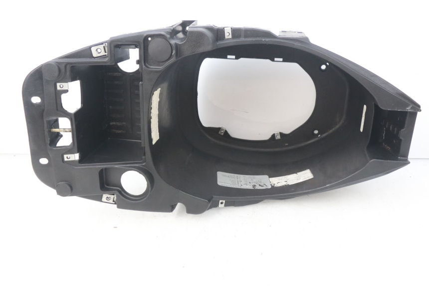 photo de COFFRE SELLE PIAGGIO ZIP 4T 50 (2006 - 2017) - Vue d’ensemble