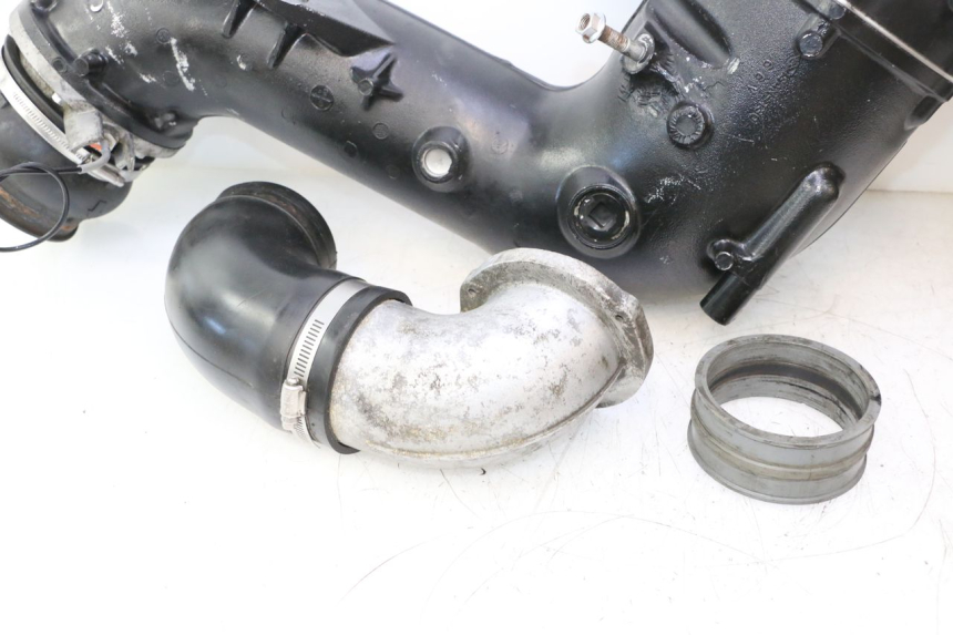 photo de COLLECTEUR YAMAHA WAVE RUNNER GP R 1200 (2000 - 2003) - Aperçu profil