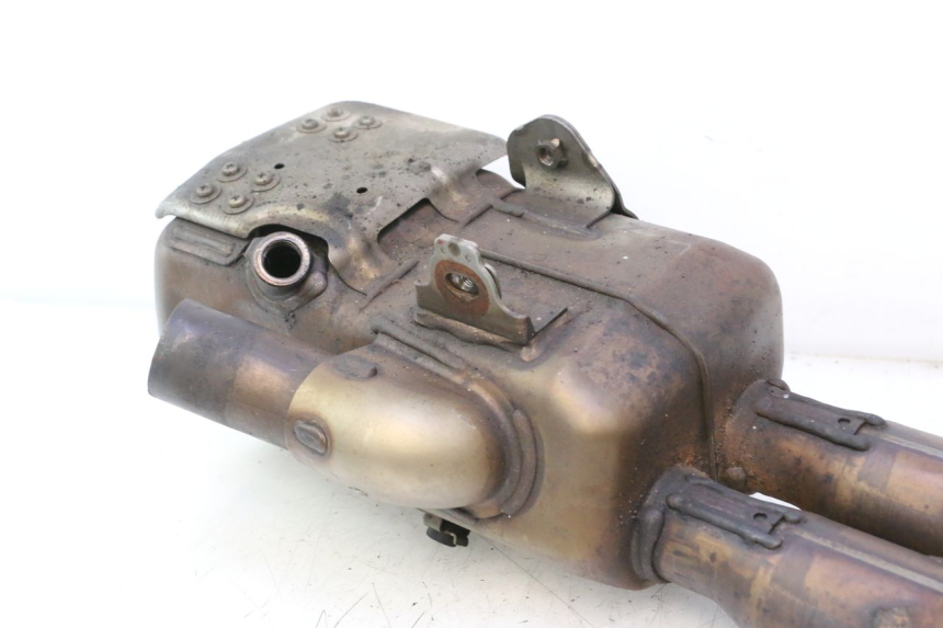 photo de COLLECTEUR YAMAHA YZF R6 600 (2008 - 2009) - Points de fixation