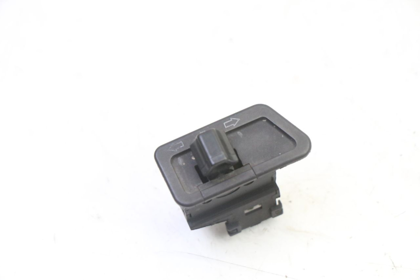 photo de COMMODO CLIGNOTANT TNT MOTOR BOSTON 4T 50 (2018 - 2025) - Vue principale