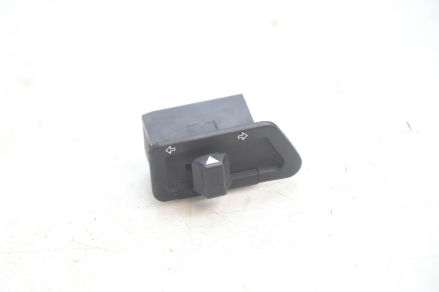 photo de COMMODO CLIGNOTANT TGB CITY RS 50 (2011 - 2016) - Vue principale