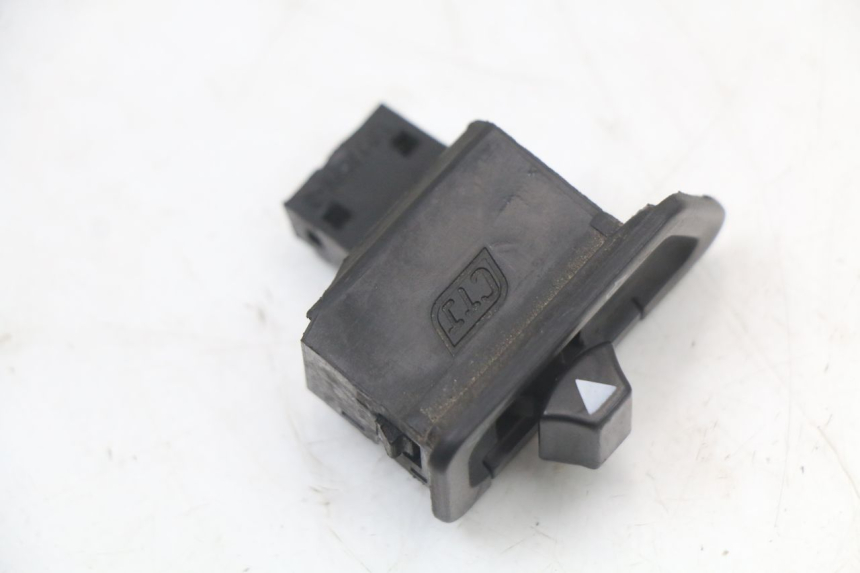 photo de COMMODO CLIGNOTANT SYM FIDDLE 3 III 50 (2014 - 2020) - Zoom état d’usage