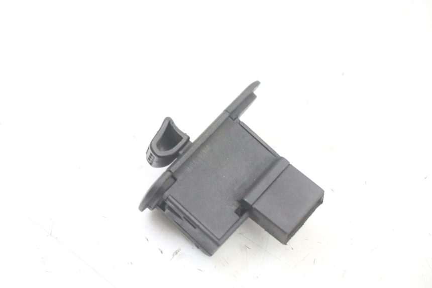 photo de COMMODO CLIGNOTANT GILERA STALKER 50 (1997 - 2005) - Zoom état d’usage