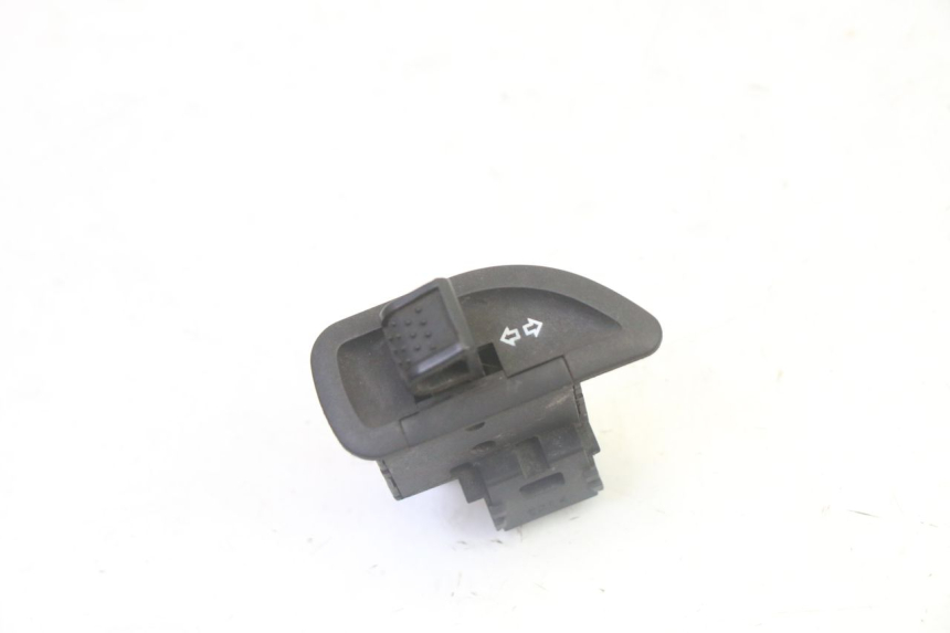 photo de COMMODO CLIGNOTANT PIAGGIO MP3 LT 300 (2010 - 2016) - Vue principale