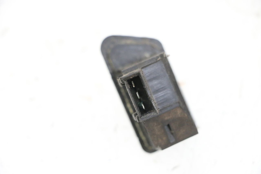 photo de COMMODO CLIGNOTANT SYM ORBIT 2 50 (2008 - 2014) - Zoom état d’usage