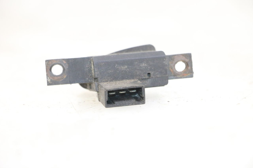 photo de COMMODO CLIGNOTANT PIAGGIO VESPA GRANTURISMO 200 (2004 - 2005) - Détail de la pièce