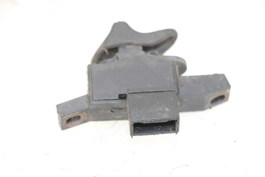 photo de COMMODO CLIGNOTANT PIAGGIO VESPA GRANTURISMO 200 (2004 - 2005) - Zoom état d’usage