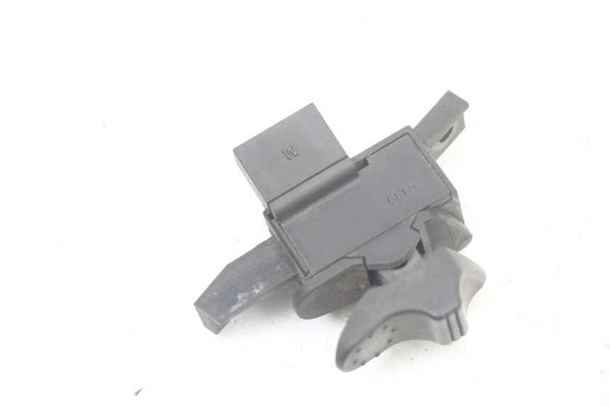 photo de COMMODO CLIGNOTANT PIAGGIO VESPA LX IE 125 (2010 - 2012) - Détail de la pièce