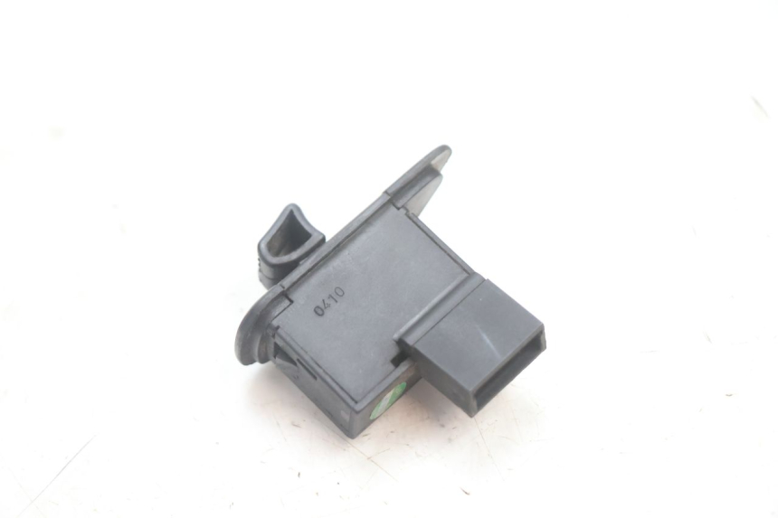 photo de COMMODO CLIGNOTANT GILERA STALKER 50 (2004 - 2014) - Zoom état d’usage