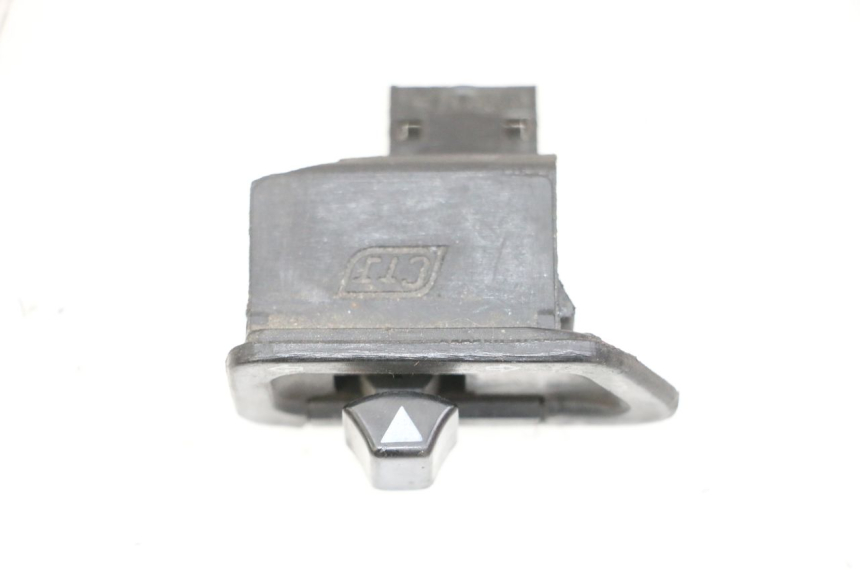 photo de COMMODO CLIGNOTANT SYM FIDDLE 3 III 50 (2014 - 2020) - Détail de la pièce