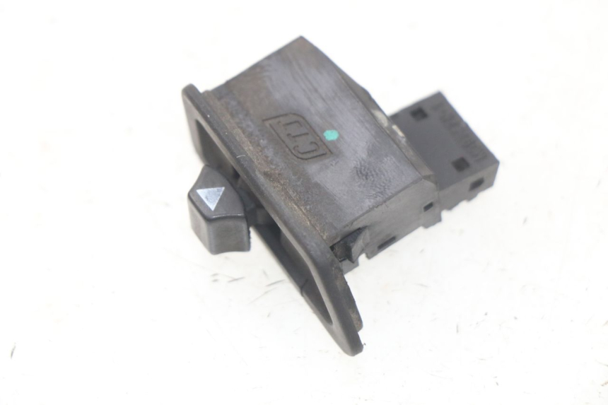 photo de COMMODO CLIGNOTANT SYM SYMPHONY 50 (2009 - 2015) - Zoom état d’usage