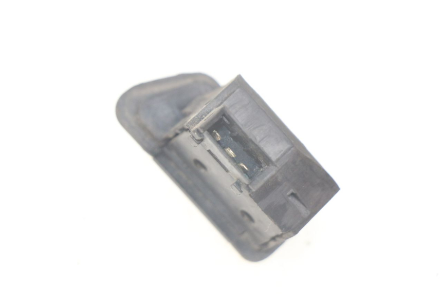 photo de COMMODO CLIGNOTANT PEUGEOT TWEET ACTIVE 4T 50 (2018 - 2022) - Détail de la pièce