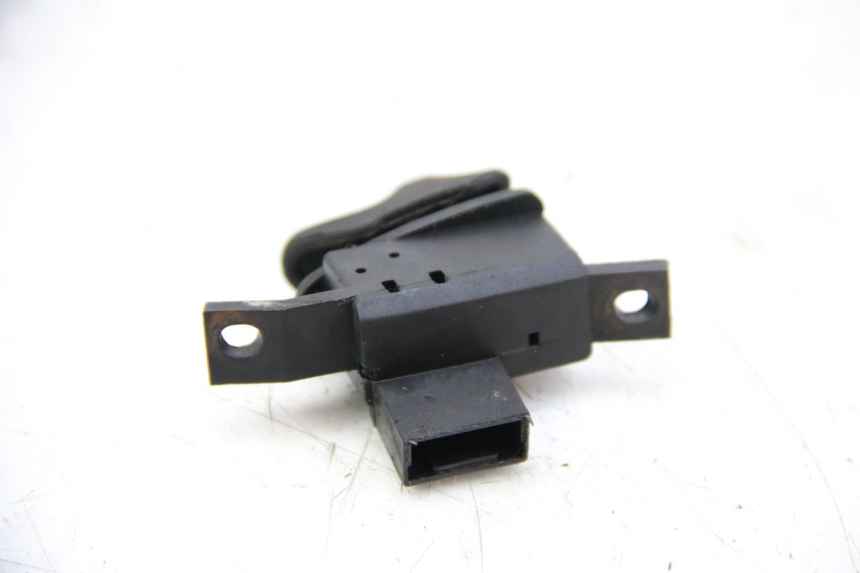 photo de COMMODO CLIGNOTANT PIAGGIO VESPA GRANTURISMO 125 (2003 - 2007) - Détail de la pièce