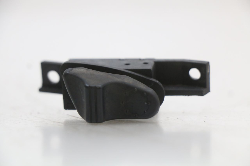 photo de COMMODO CLIGNOTANT PIAGGIO VESPA S 2T 50 (2007 - 2014) - Détail de la pièce