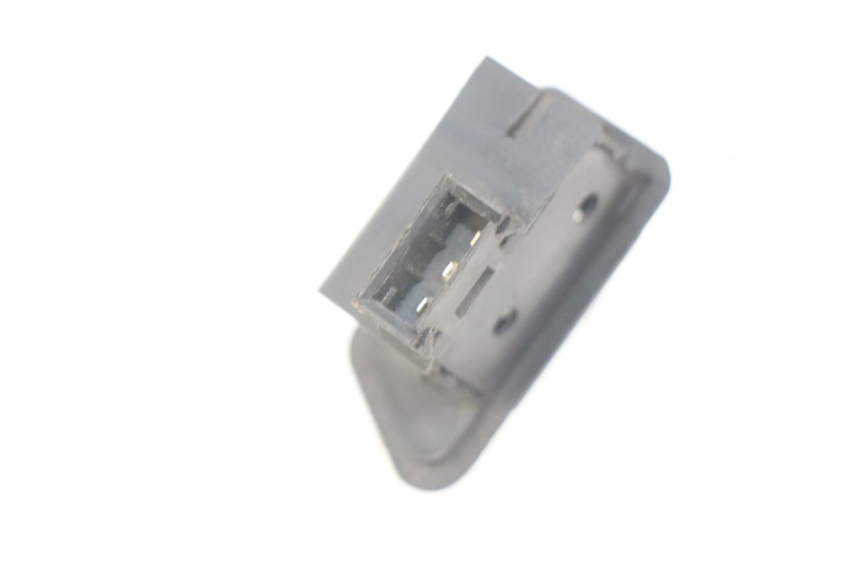 photo de COMMODO CLIGNOTANT EUROCKA VIRTUALITY GT 4T 50 (2011 - 2017) - Détail de la pièce