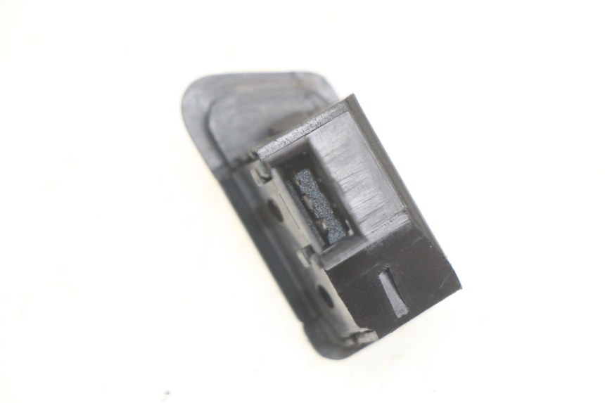 photo de COMMODO CLIGNOTANT SYM X-PRO 4T 50 (2014 - 2021) - Détail de la pièce