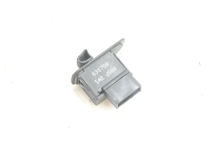 photo de COMMODO CLIGNOTANT PIAGGIO X9 AMALFI 180 (2000 - 2003) - Zoom état d’usage