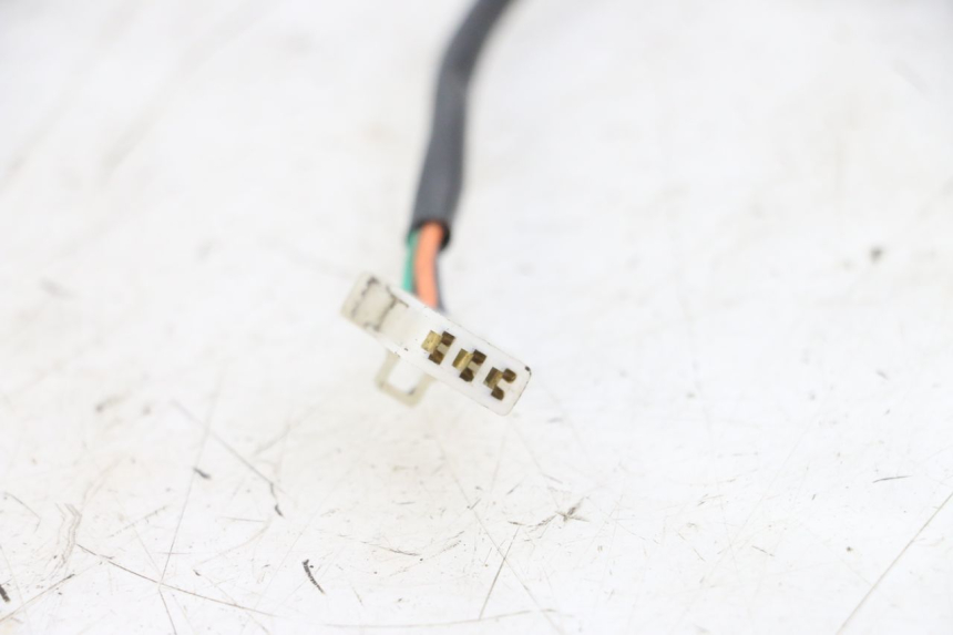 photo de COMMODO CLIGNOTANT YAMAHA NEO'S NEOS 2T EASY 50 (2013 - 2016) - Détail de la pièce