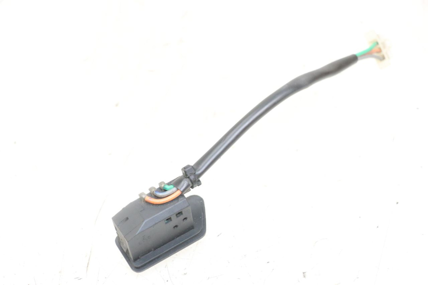 photo de COMMODO CLIGNOTANT YAMAHA NEO'S NEOS 2T EASY 50 (2013 - 2016) - Zoom état d’usage