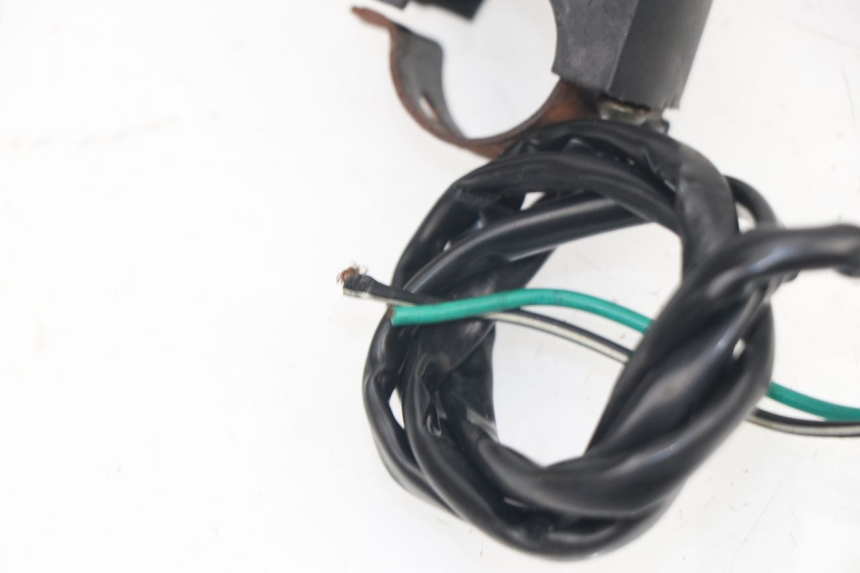 photo de COMMODO COUPE CONTACT APOLLO DIRT BIKE 140 (2010 - 2020) - Zoom état d’usage