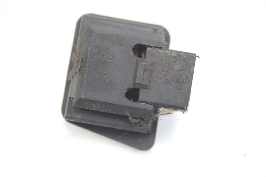 photo de COMMODO COUPE CONTACT SYM CITYCOM CITY COM 125 (2009 - 2014) - Gros plan technique