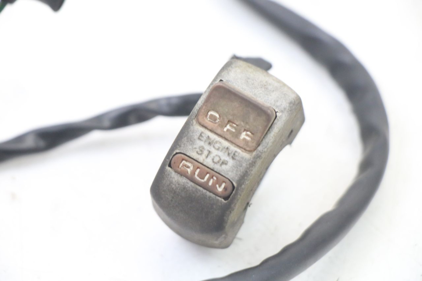 photo de COMMODO COUPE CONTACT HONDA MTX TC02 125 (1987 - 1989) - Détail de la pièce