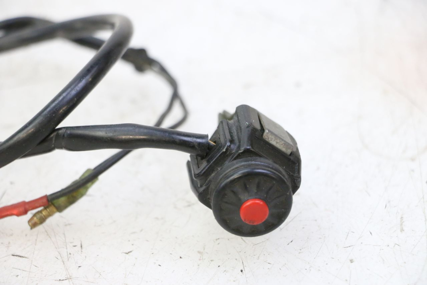 photo de COMMODO COUPE CONTACT KAWASAKI KX 65 (2000 - 2019) - Gros plan technique