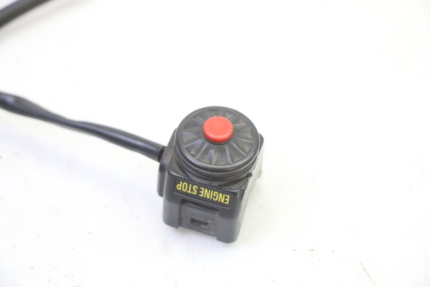 photo de COMMODO COUPE CONTACT KAWASAKI KX 85 (2014 - 2021) - Détail de la pièce