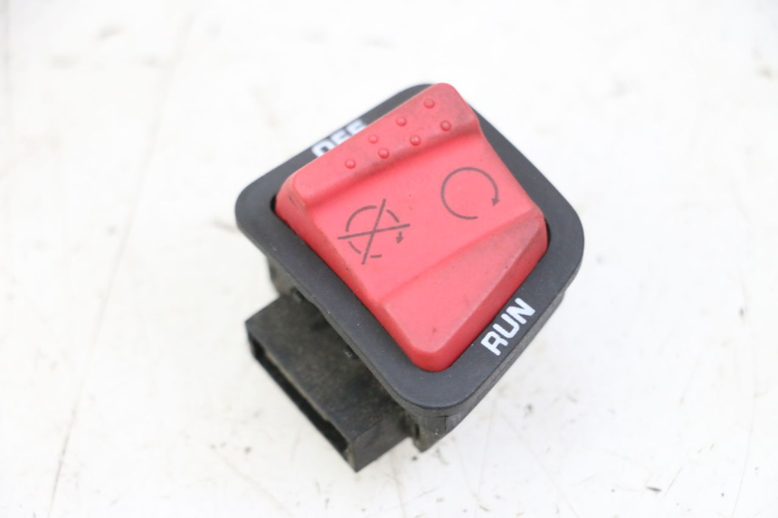 photo de COMMODO COUPE CONTACT PIAGGIO MP3 500 (2014 - 2017) - Vue principale