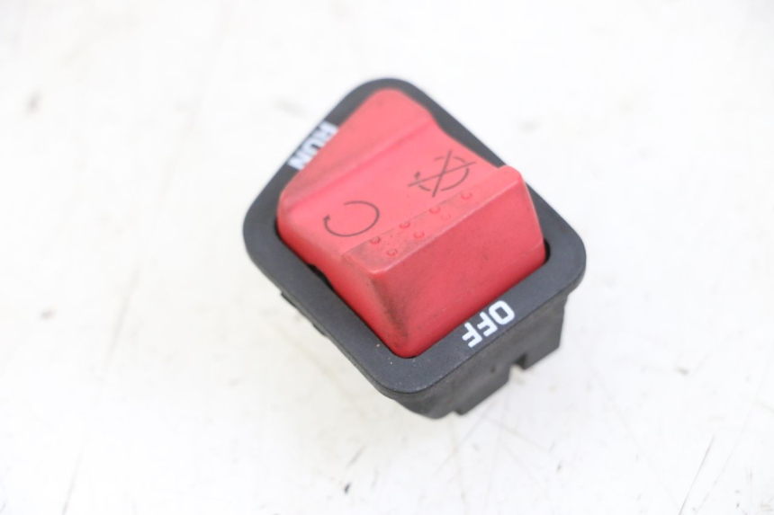 photo de COMMODO COUPE CONTACT PIAGGIO MP3 500 (2014 - 2017) - Autre angle de vue