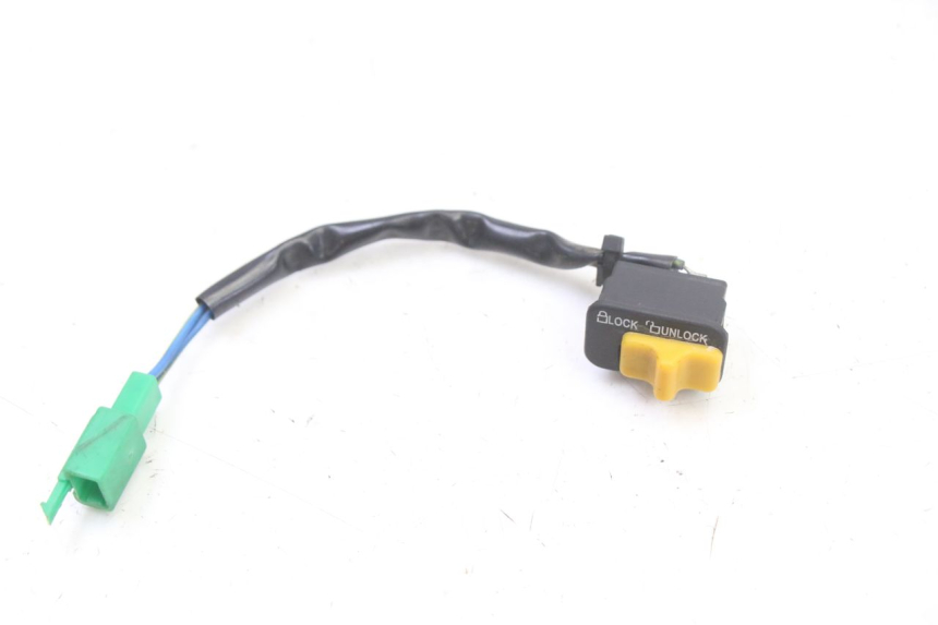 photo de COMMODO COUPE CONTACT SYM ORBIT 2 4T 50 (2008 - 2017) - Vue principale