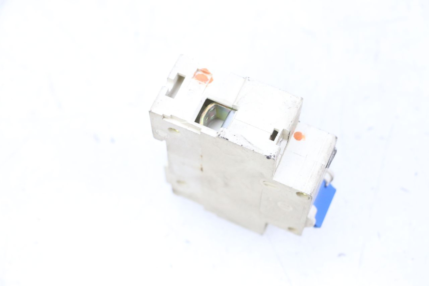 photo de COMMODO COUPE CONTACT EFUN PUSA 1 - Autre angle de vue