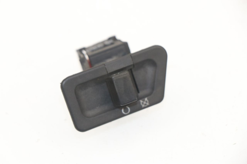 photo de COMMODO COUPE CONTACT PEUGEOT SUM UP 125 (2008 - 2013) - Vue principale