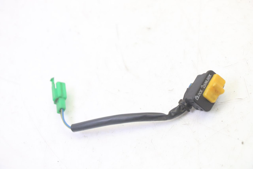 photo de COMMODO COUPE CONTACT PEUGEOT TWEET 4T 50 (2018 - 2022) - Vue principale