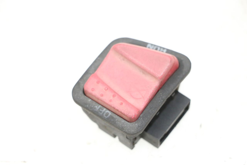 photo de COMMODO COUPE CONTACT PIAGGIO XEVO - X EVO 125 (2007 - 2017) - Vue principale