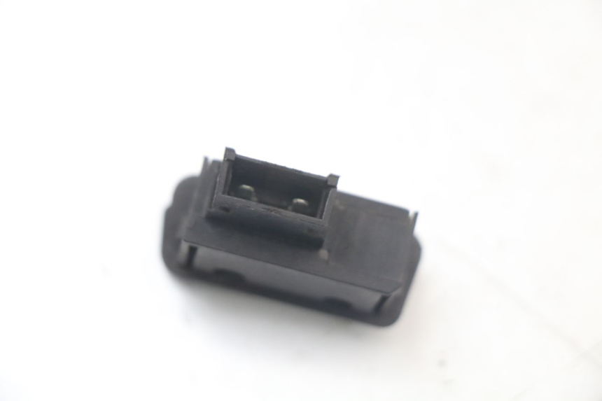 photo de COMMODO DEMARREUR SUZUKI ADDRESS 110 (2015 - 2020) - Gros plan technique