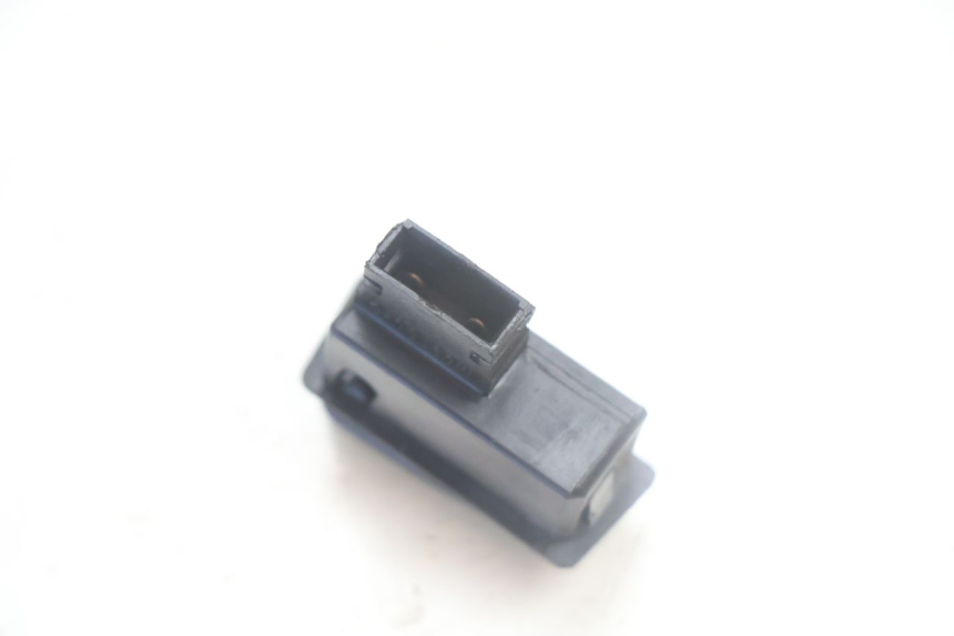 photo de COMMODO DEMARREUR KYMCO LIKE 125 (2009 - 2016) - Autre angle de vue