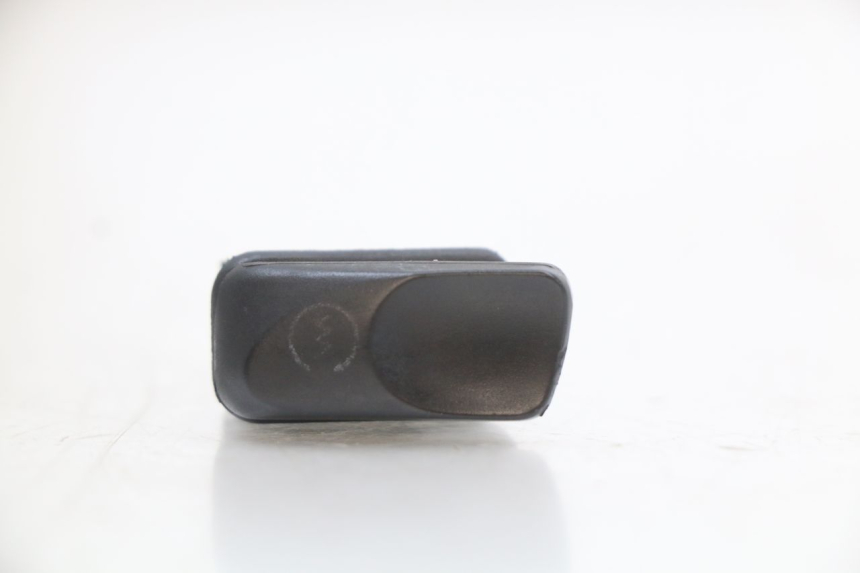 photo de COMMODO DEMARREUR PIAGGIO MP3 125 (2006 - 2014) - Détail de la pièce